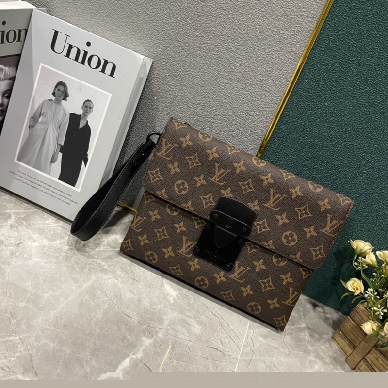 LV Clutch Bags